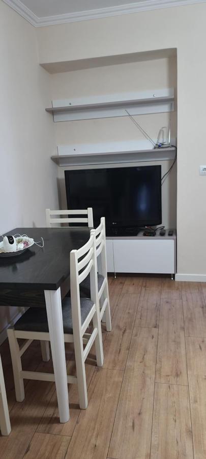 Brand New Apartment Gjirokastër 외부 사진
